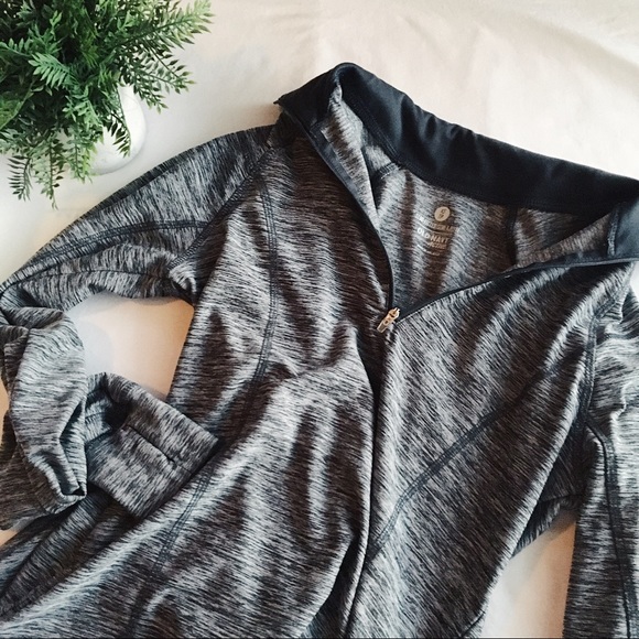 Old Navy Tops - ✽ Old Navy Long Sleeve ✽